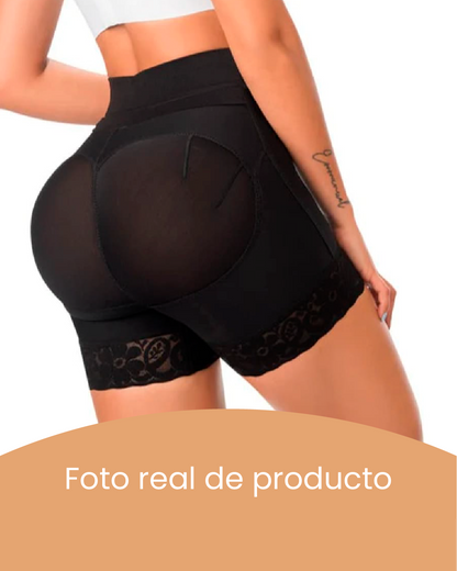 SHORT LEVANTA COLA